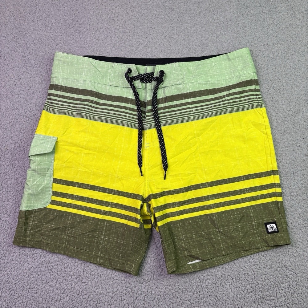 Reef Board Shorts Mens 34 Green Cargo Surf Swim Travel Beach Vacation
